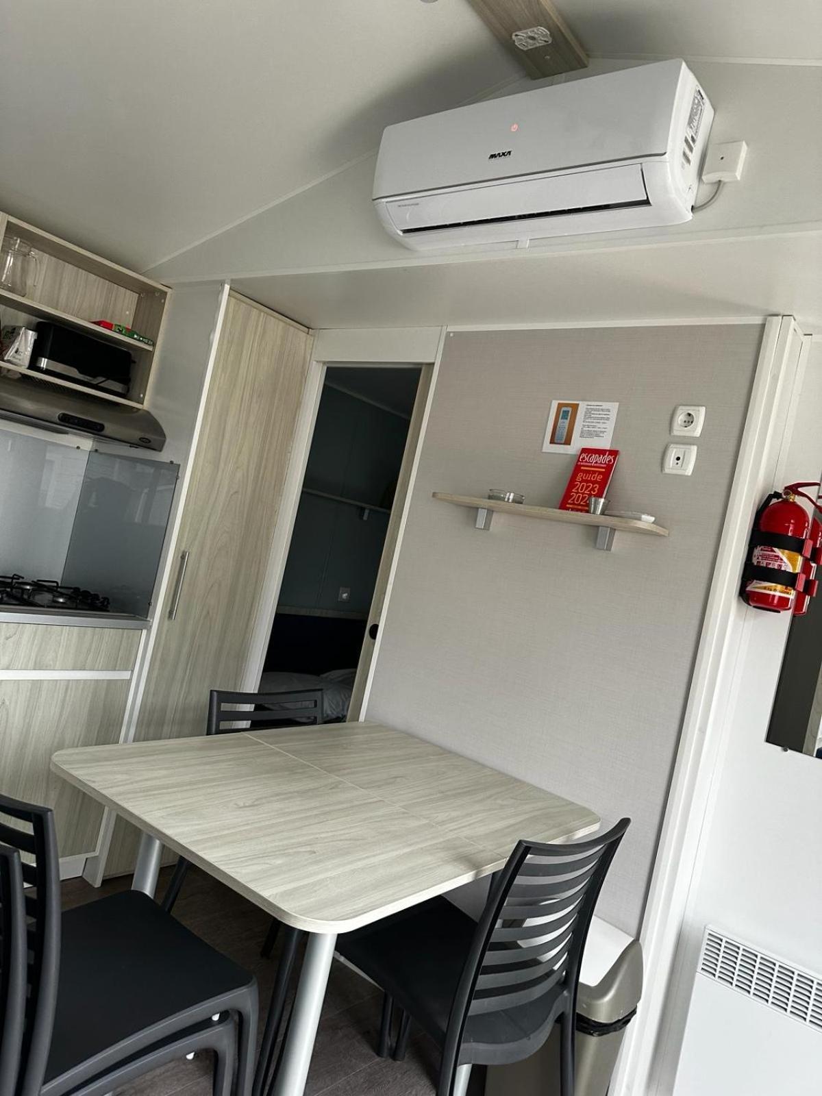 Mobilhome Clim La Falaise 4 Etoiles Narbonne Eksteriør billede